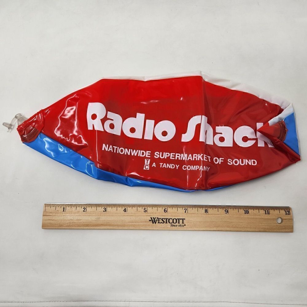 VINTAGE RADIO SHACK TANDY CO ADVERTISING BEACH BALL PROMO RED WHITE BLUE NEW